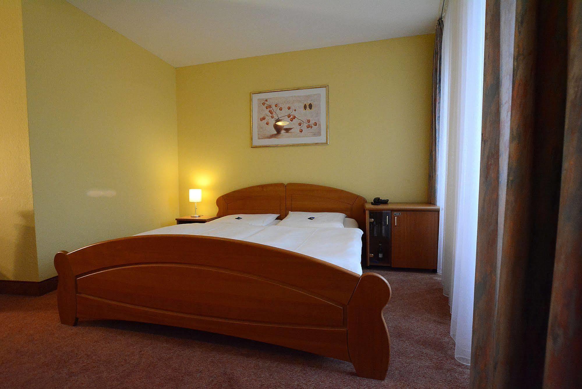 Hotel Evabrunnen Bischofswerda Extérieur photo