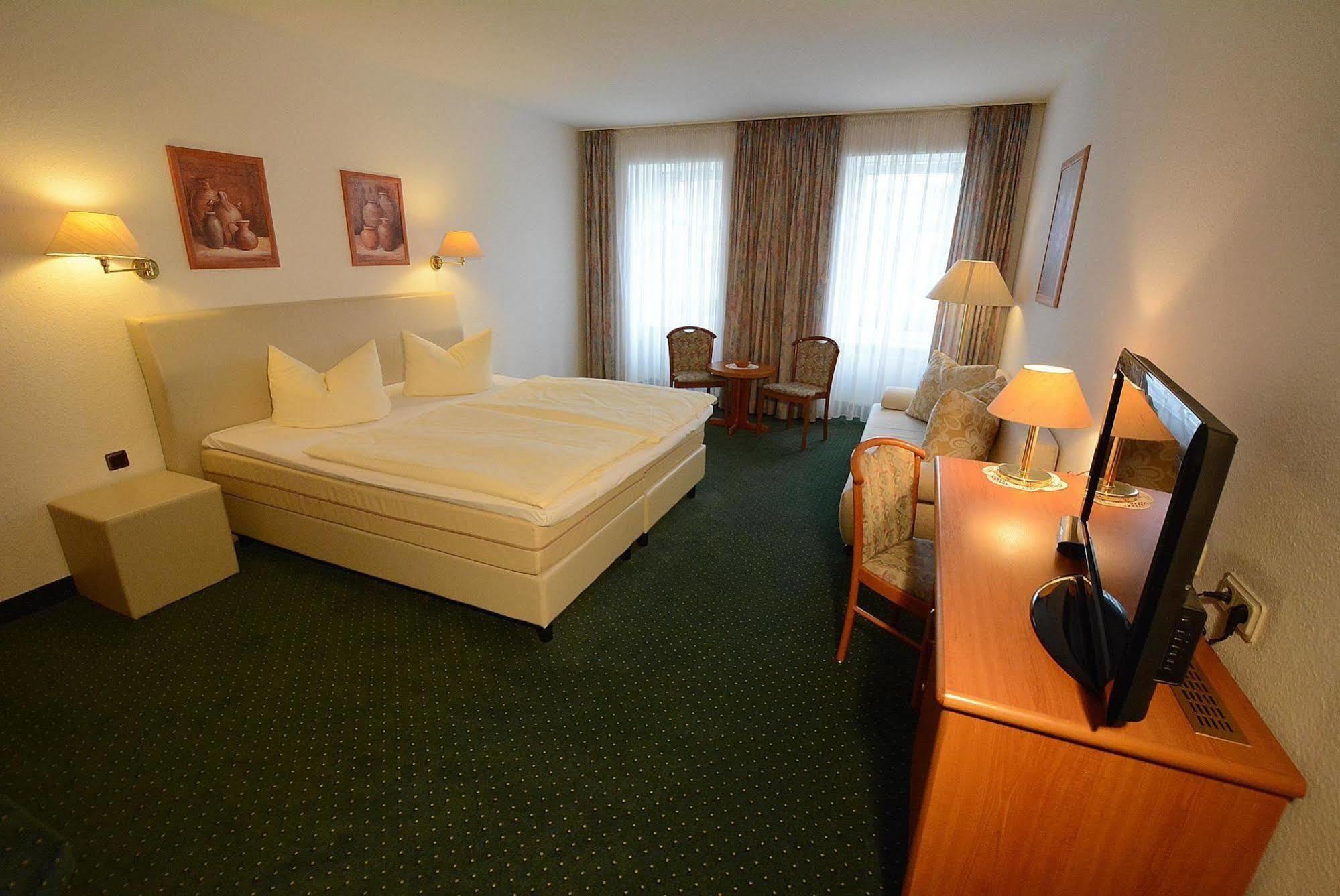 Hotel Evabrunnen Bischofswerda Extérieur photo